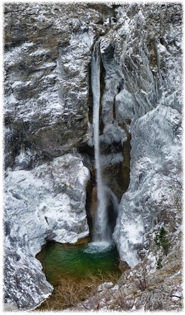 [La cascata ghiacciata]